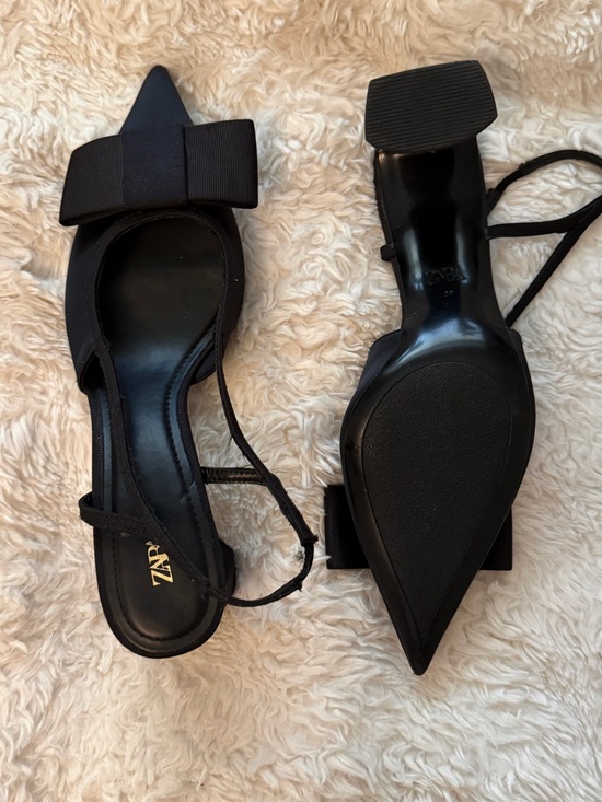 Zara Shoes - Zara Black Pointed Toe Bow Slingback Heels